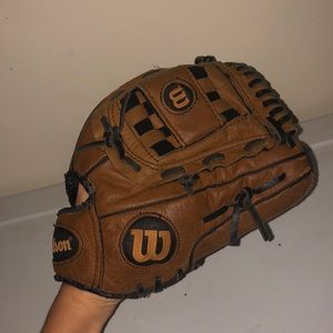 Wilson A300 Baseball Glove